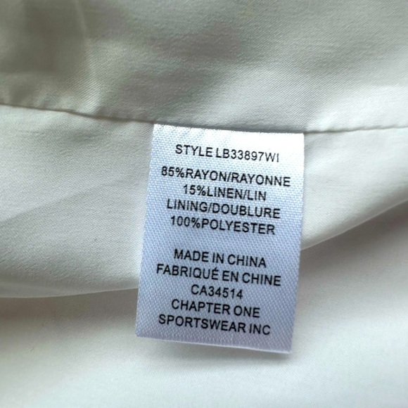 Chic Women's Cream Sleeveless Blazer - Picture 5 of 10